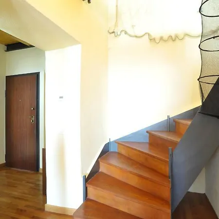 Апартаменты Maison Du Port Vieux Санремо