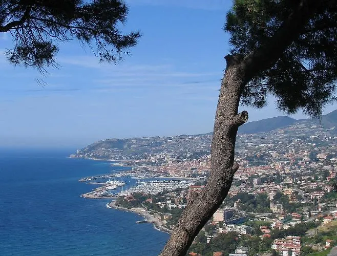 Maison Du Port Vieux * Sanremo