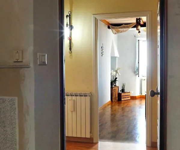 Lägenhet Maison Du Port Vieux *